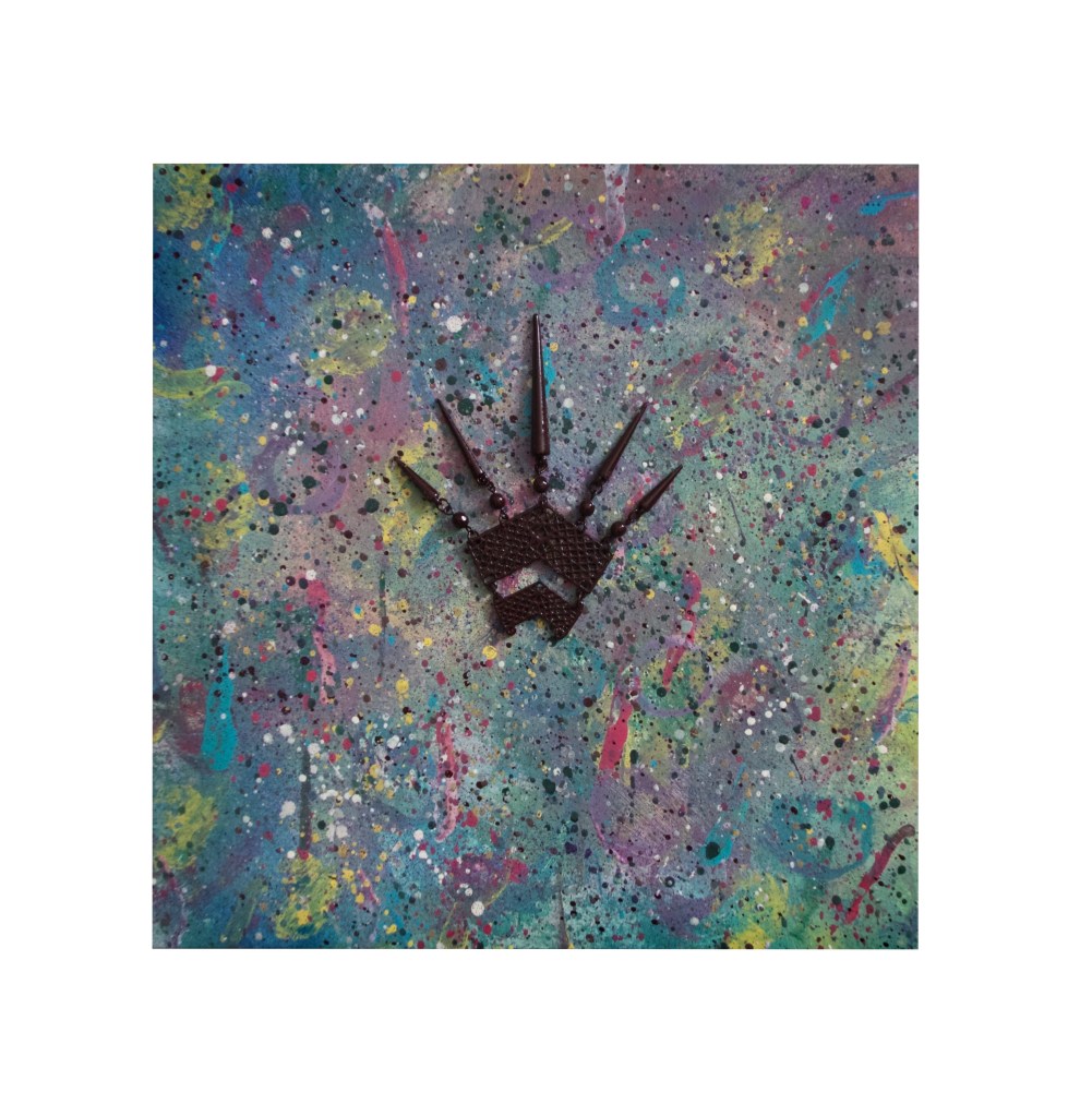 “Spiky Crown”    
By Pascale Lanfranchi                                                      Mixed Media    [6485-61]                                                            (11”x11”) (28 x 28cm)