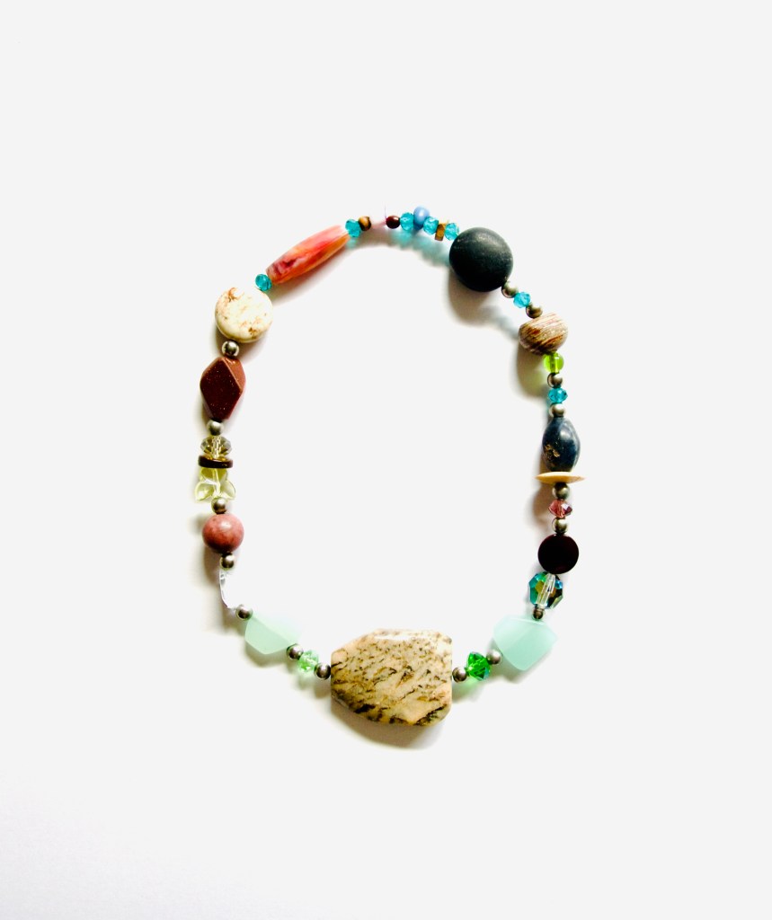 Chic Fōshay © Jewelry Collection    [03387]
By Pascale Lanfranchi
(20”) (50cm)