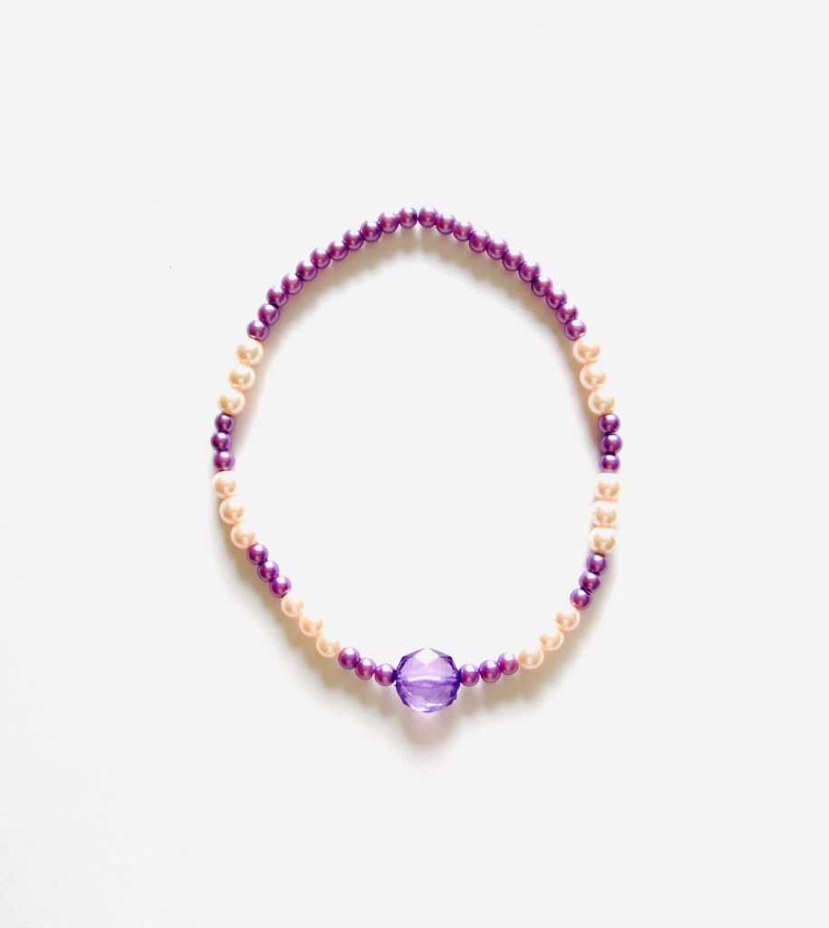 Chic Fōshay © Youth Collection    [03553]                                             By Pascale Lanfranchi                                                        (14”) (35cm)