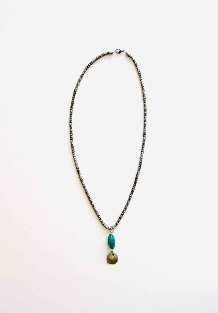 Chic Fōshay © Youth Collection   [04913]                                              By Pascale Lanfranchi                                                      (26”) (66cm)